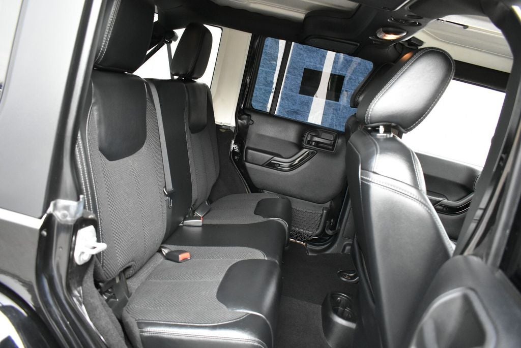 2017 Jeep Wrangler Unlimited Sahara