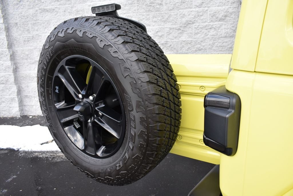 2022 Jeep Wrangler Unlimited Sahara Altitude