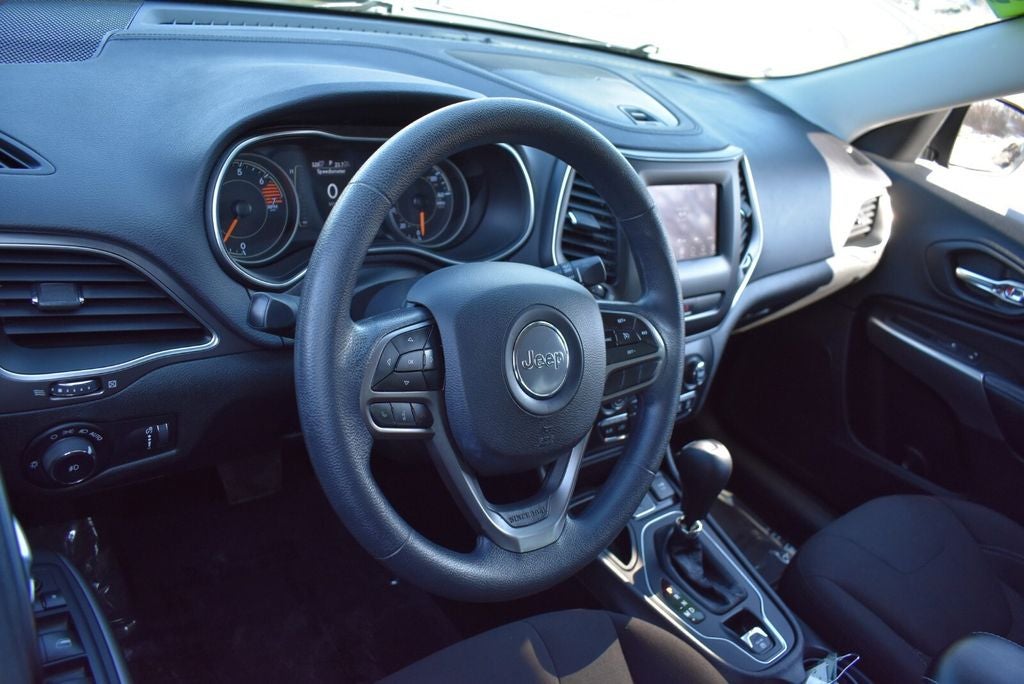 2019 Jeep Cherokee Latitude