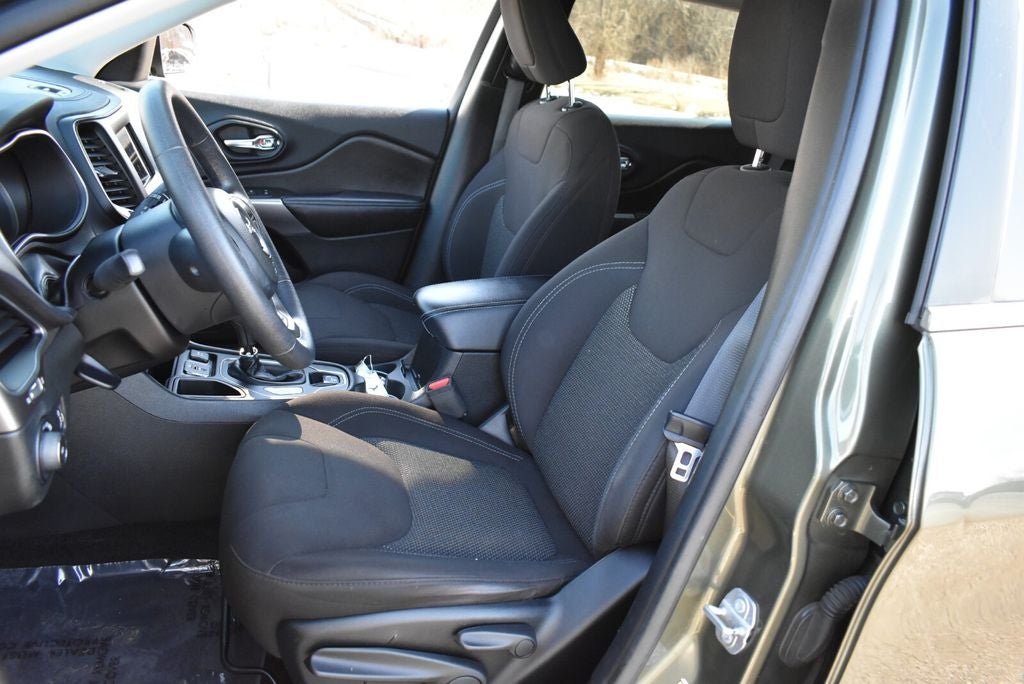 2019 Jeep Cherokee Latitude