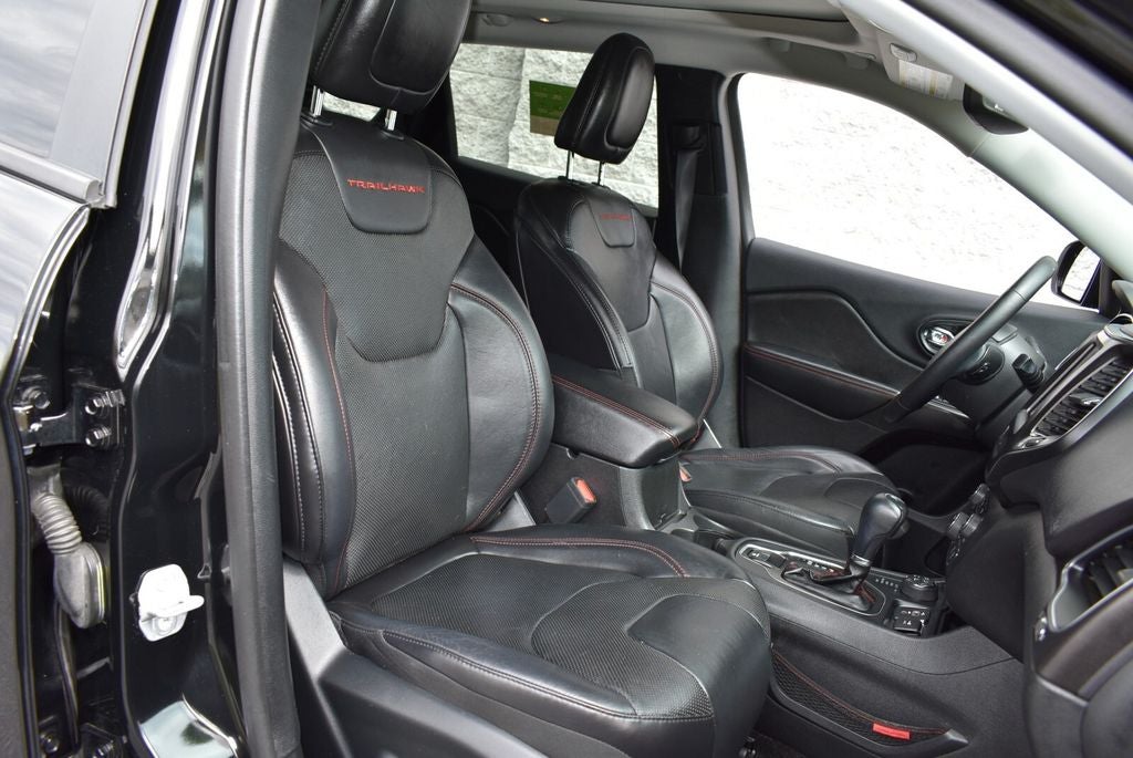 2019 Jeep Cherokee Trailhawk