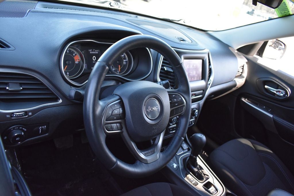 2019 Jeep Cherokee Latitude