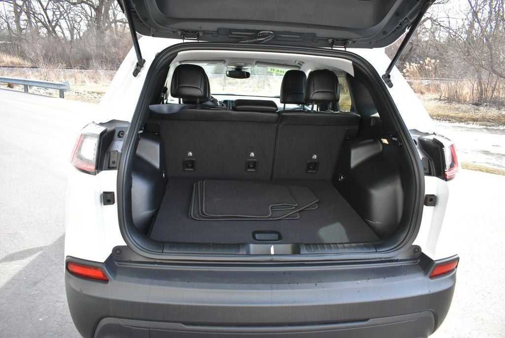 2022 Jeep Cherokee Latitude Lux