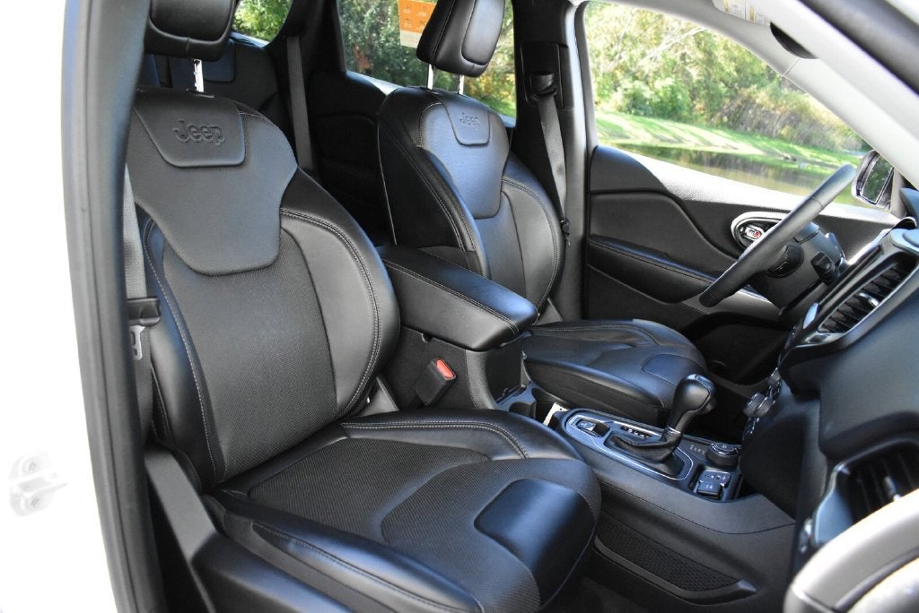 2022 Jeep Cherokee Latitude Lux
