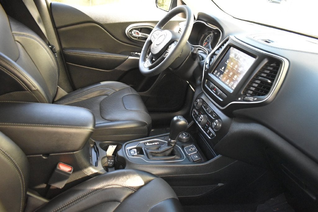 2022 Jeep Cherokee Latitude Lux