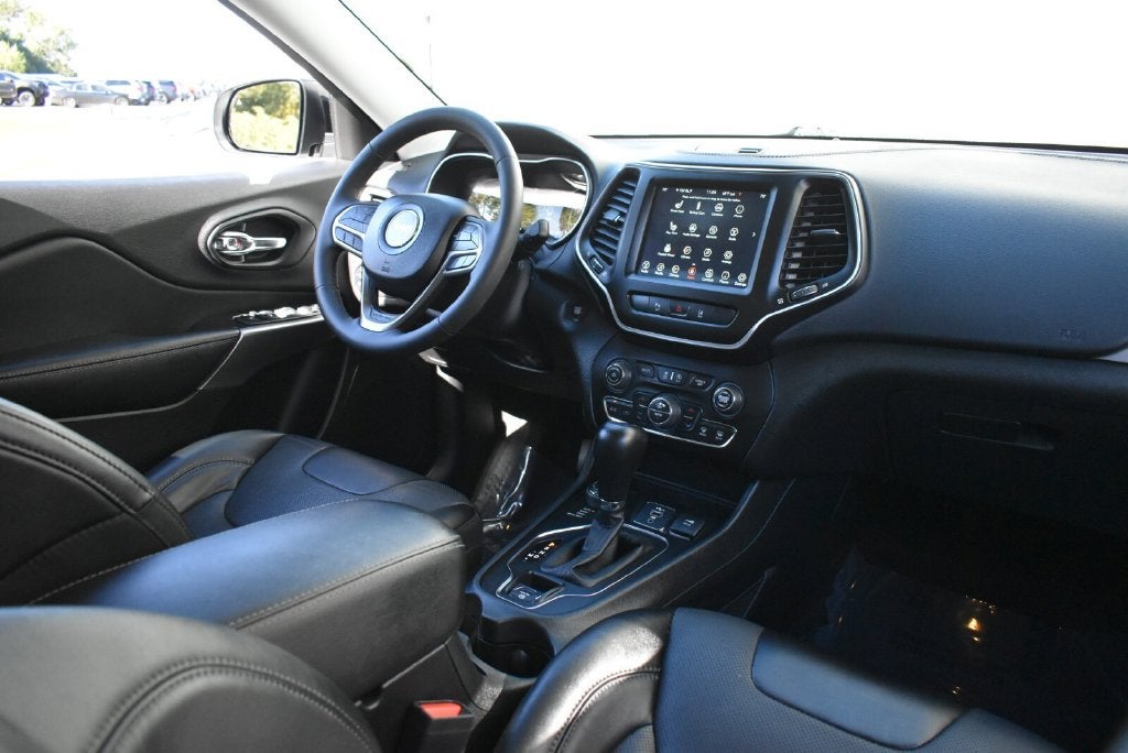 2022 Jeep Cherokee Latitude Lux