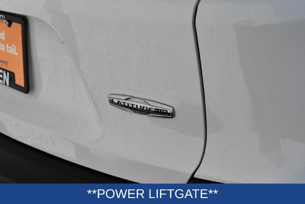 2022 Jeep Cherokee Latitude Lux