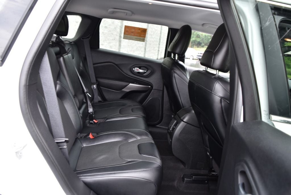 2022 Jeep Cherokee Latitude Lux
