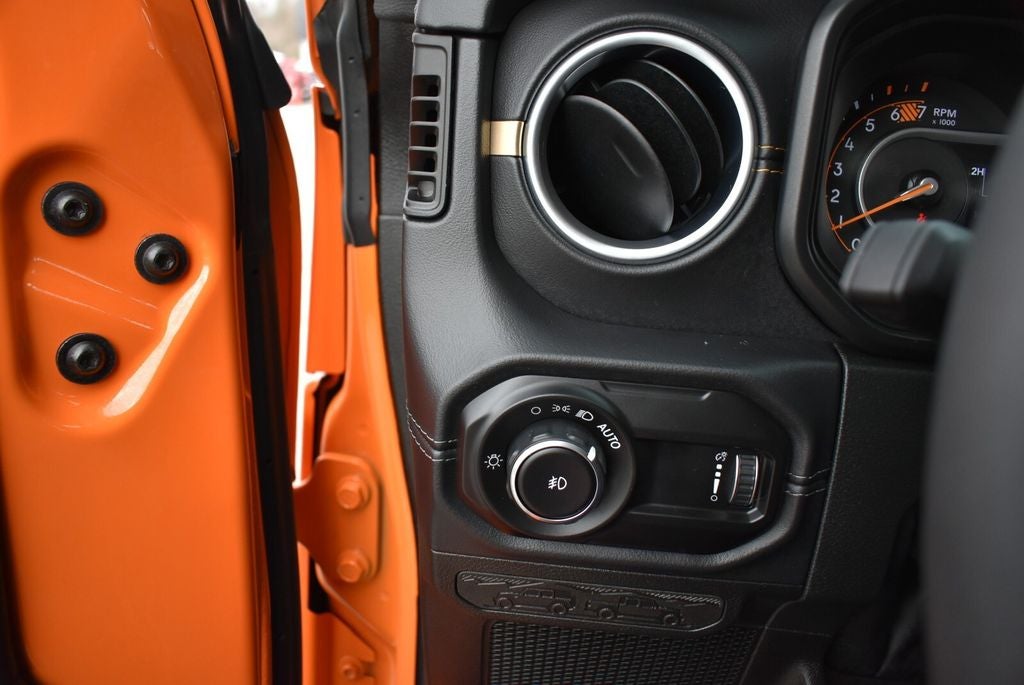 2025 Jeep Wrangler Sahara