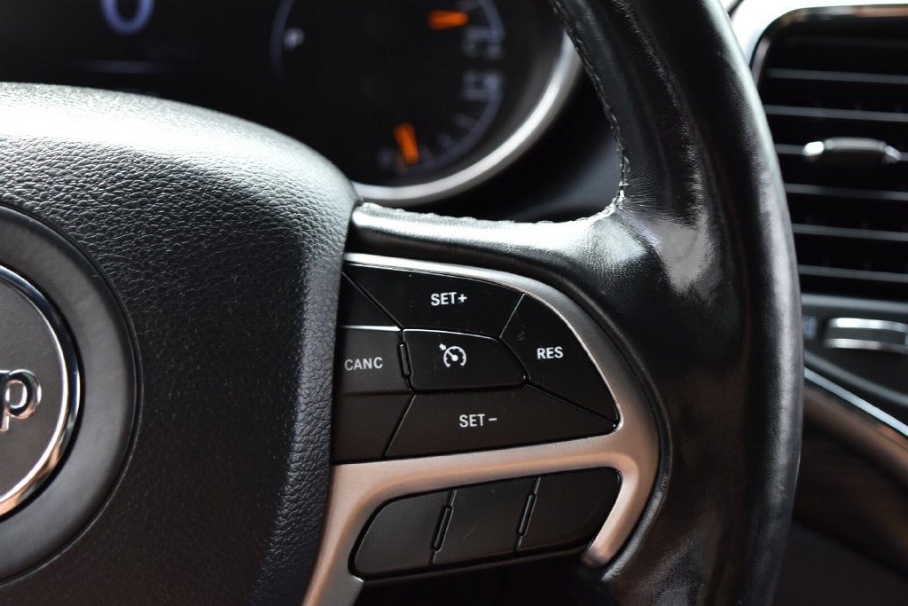 2020 Jeep Grand Cherokee Laredo E