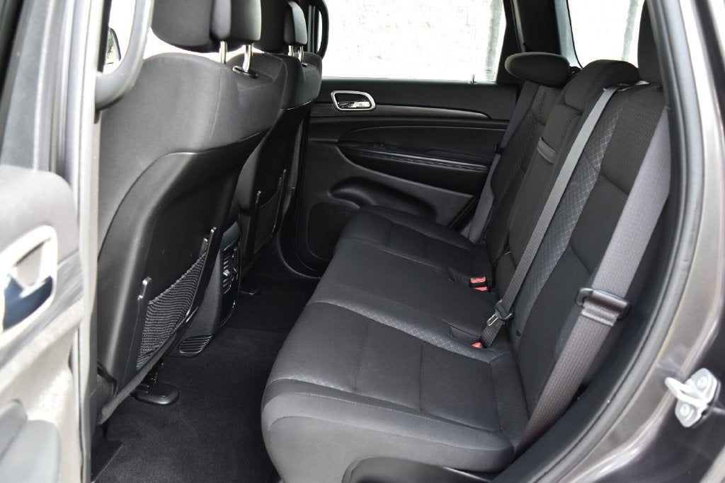 2020 Jeep Grand Cherokee Laredo E