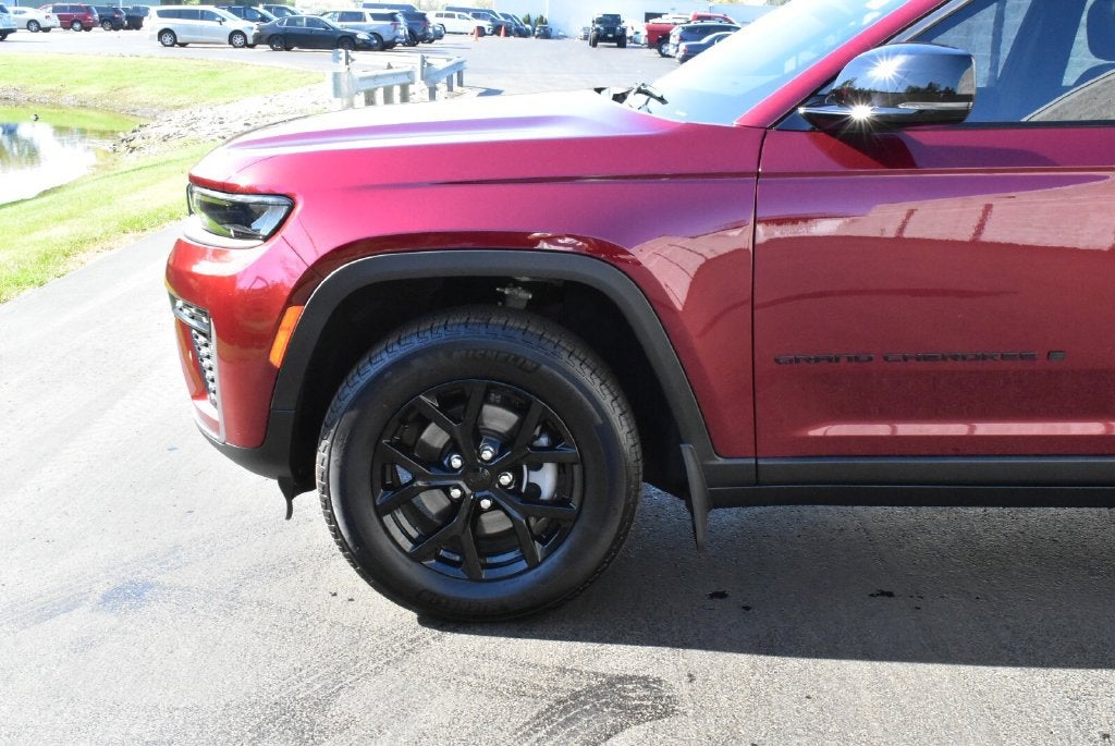 2026 Jeep Grand Cherokee Altitude