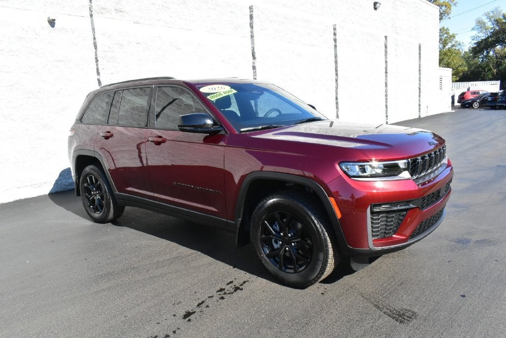 2026 Jeep Grand Cherokee Altitude