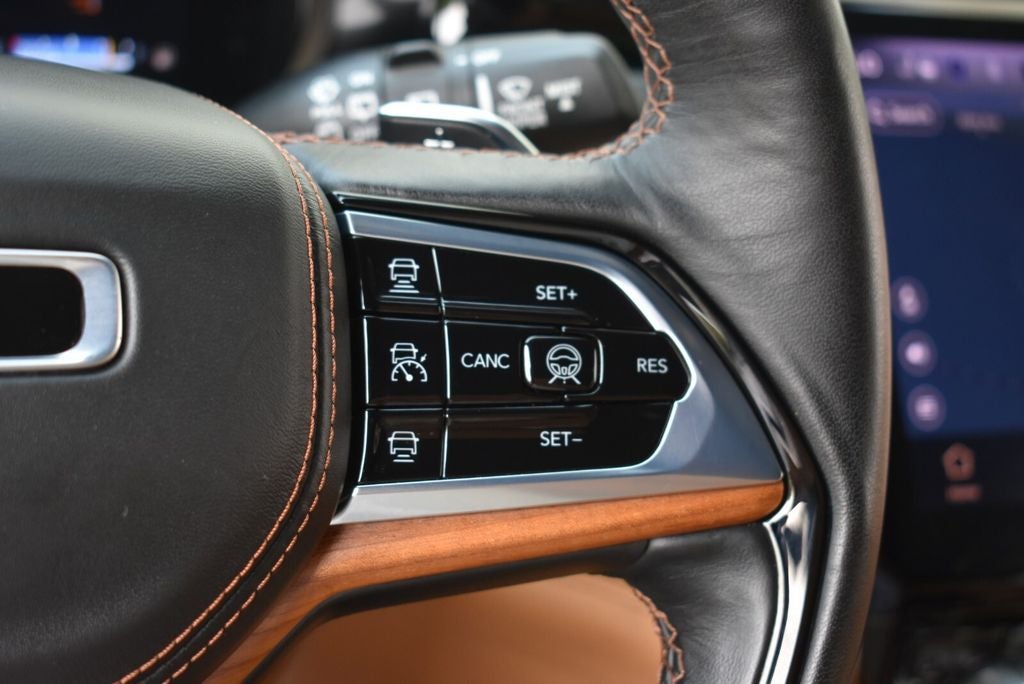 2025 Jeep Grand Cherokee Summit Reserve
