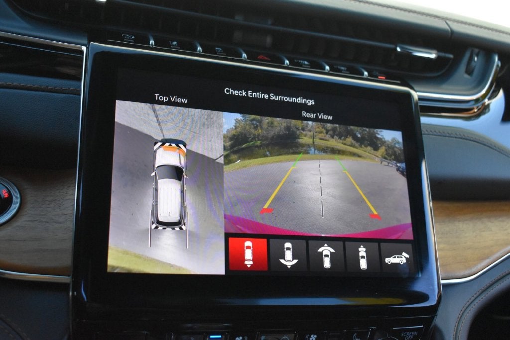 2025 Jeep Grand Cherokee Summit Reserve
