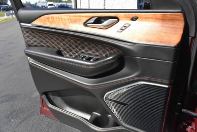 2025 Jeep Grand Cherokee Summit Reserve