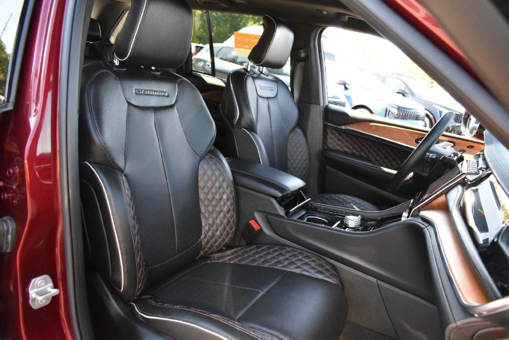 2025 Jeep Grand Cherokee Summit Reserve