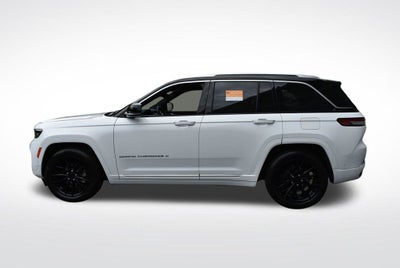 2023 Jeep Grand Cherokee Summit