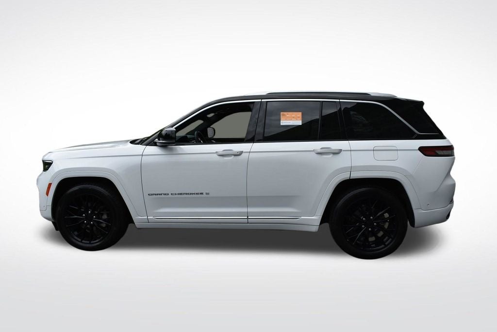 2023 Jeep Grand Cherokee Summit