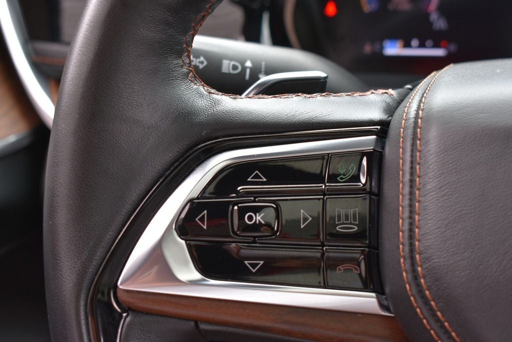 2023 Jeep Grand Cherokee Summit