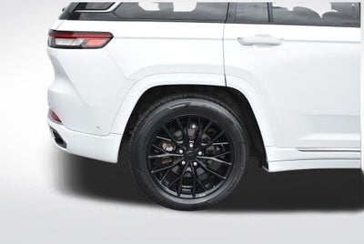 2023 Jeep Grand Cherokee Summit