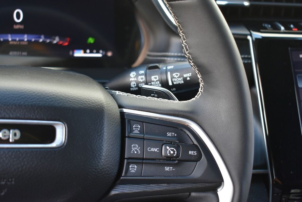 2023 Jeep Grand Cherokee L Altitude