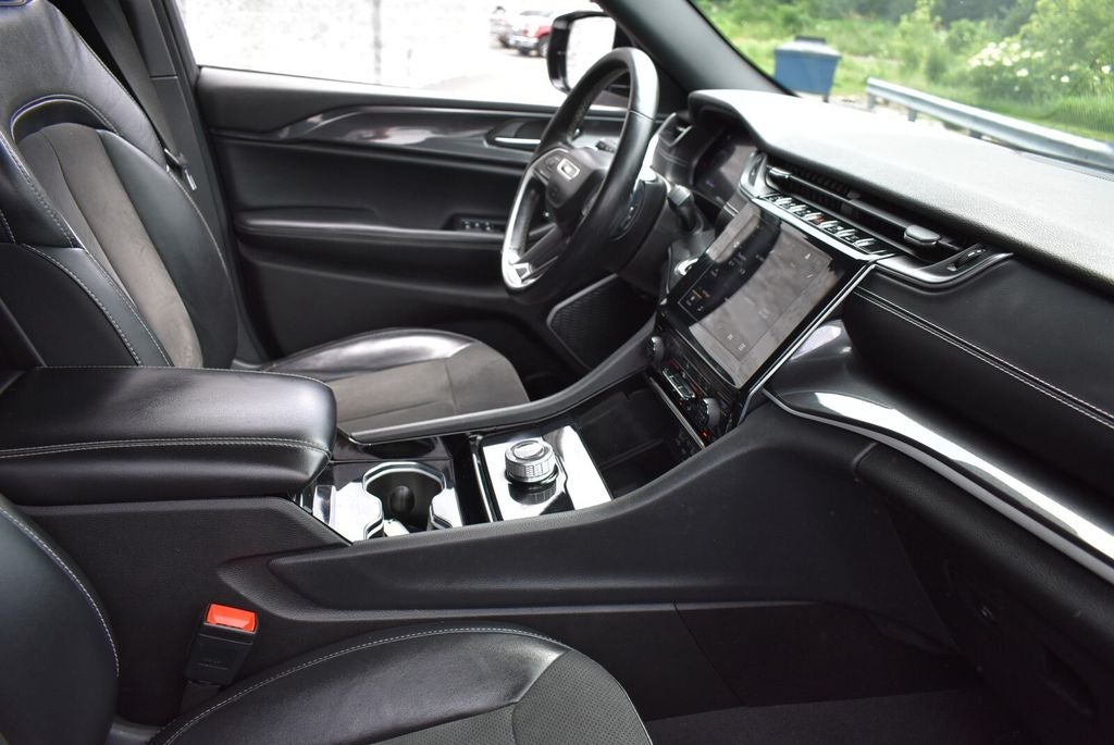 2021 Jeep Grand Cherokee L Altitude