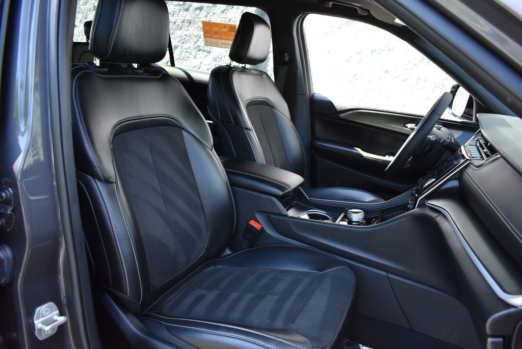 2024 Jeep Grand Cherokee L Altitude X