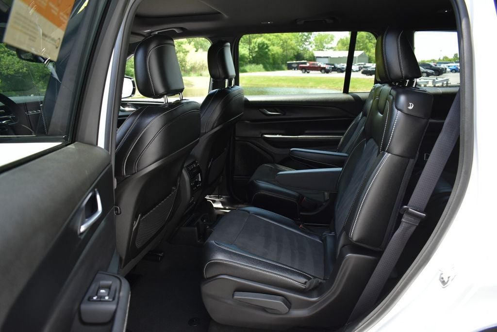 2024 Jeep Grand Cherokee L Altitude X