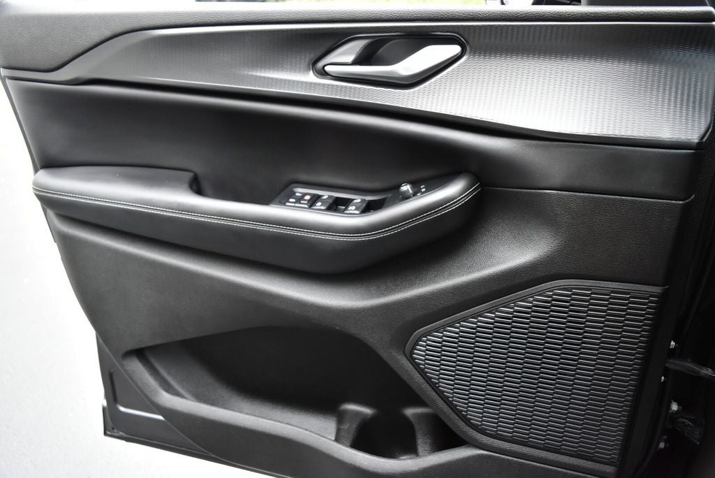 2023 Jeep Grand Cherokee L Altitude X