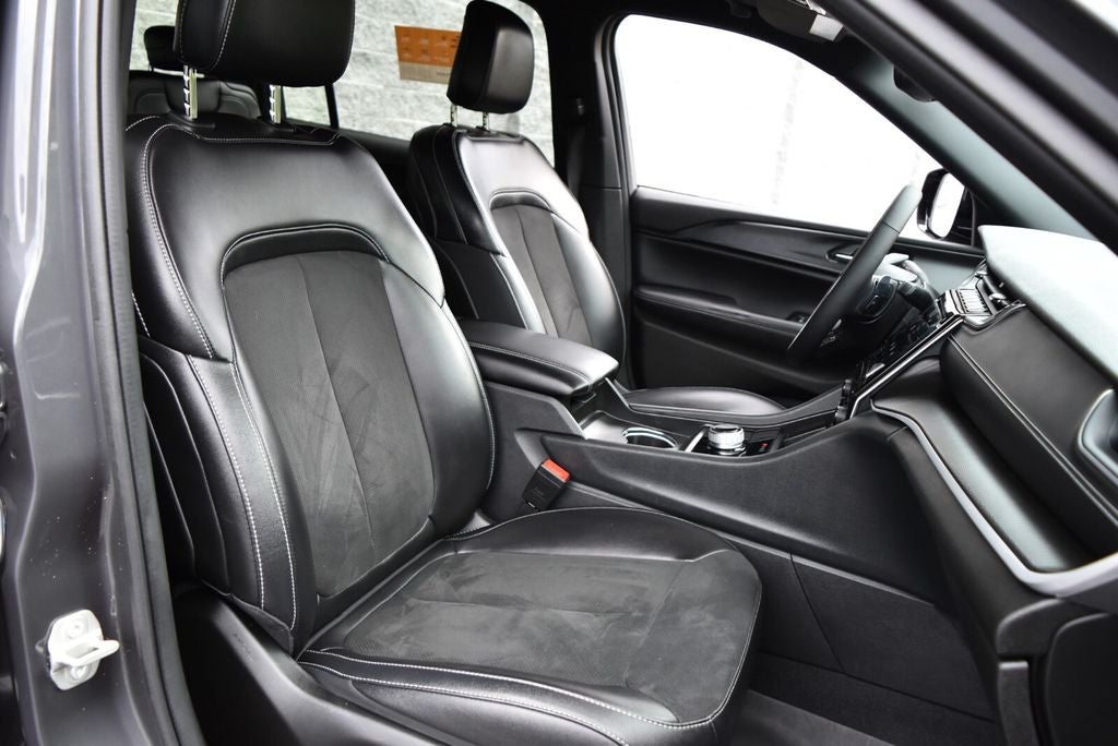 2023 Jeep Grand Cherokee L Altitude X