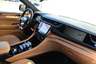 2025 Jeep Grand Cherokee L Summit