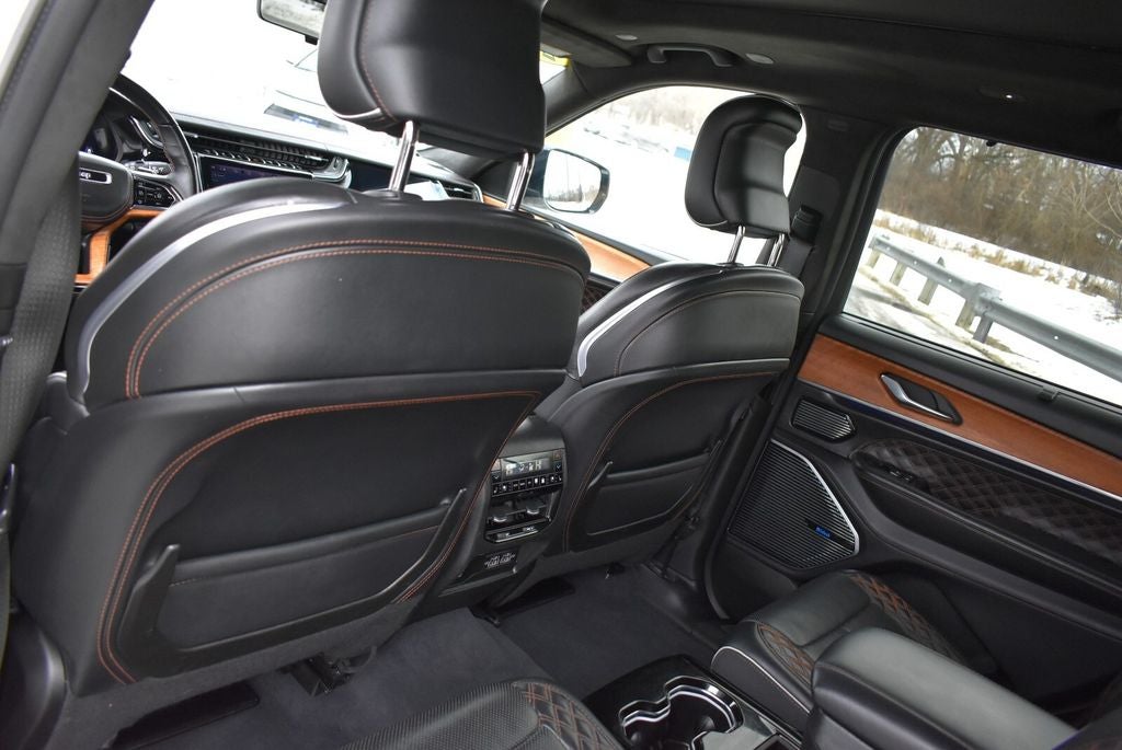 2023 Jeep Grand Cherokee L Summit