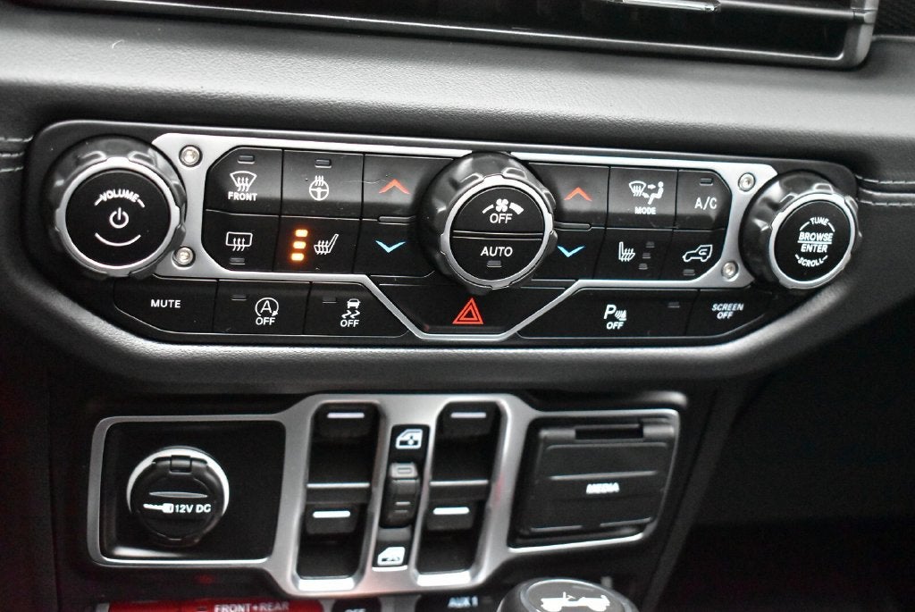 2025 Jeep Wrangler Rubicon X