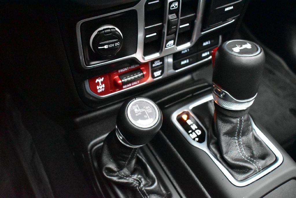 2025 Jeep Wrangler Rubicon X