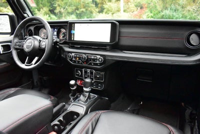 2025 Jeep Wrangler Rubicon X