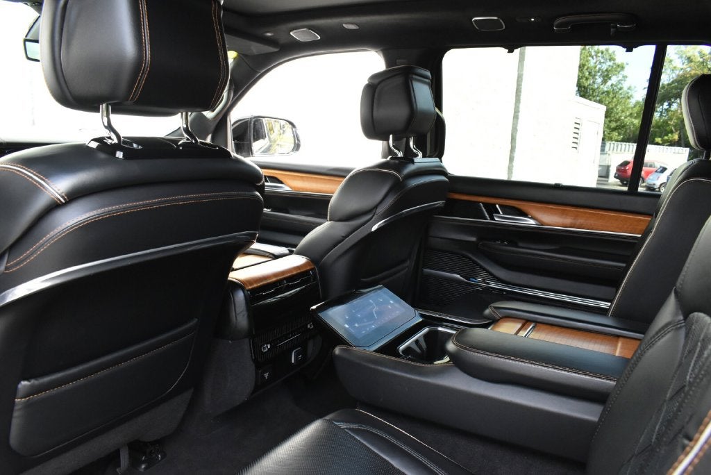2024 Jeep Grand Wagoneer L Series III