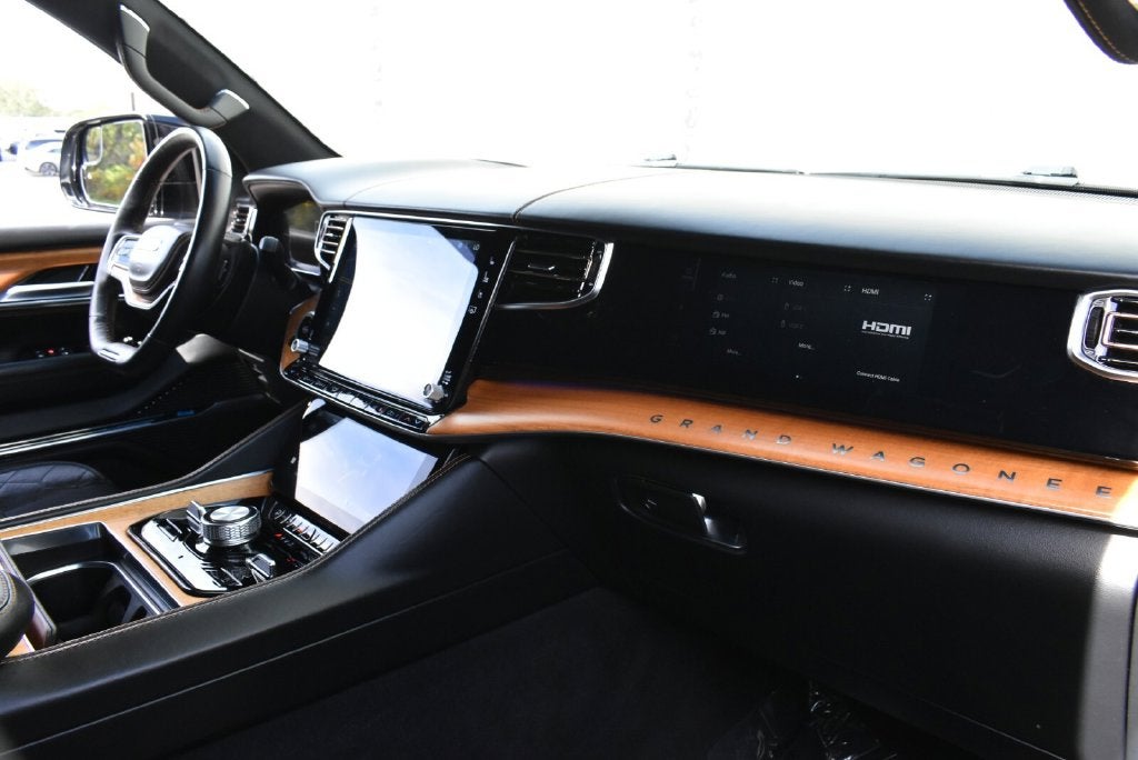2024 Jeep Grand Wagoneer L Series III