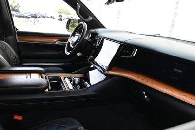 2024 Jeep Grand Wagoneer L Series III