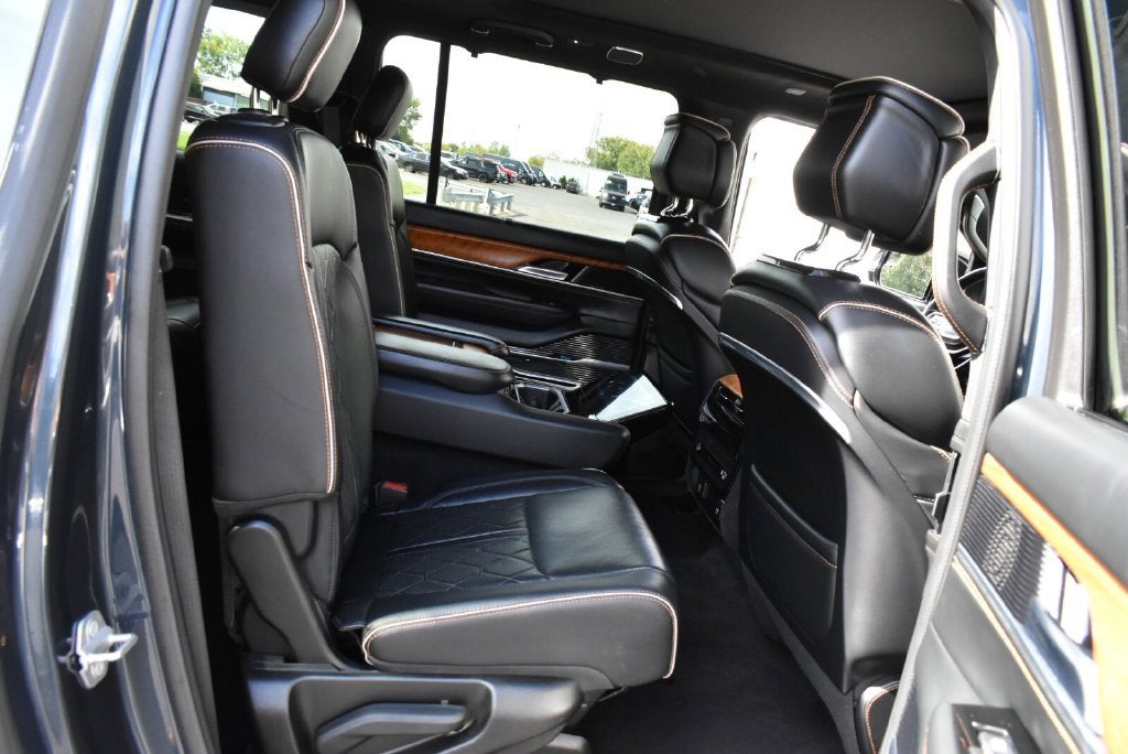 2024 Jeep Grand Wagoneer L Series III