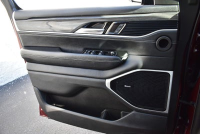 2022 Jeep Wagoneer Series III