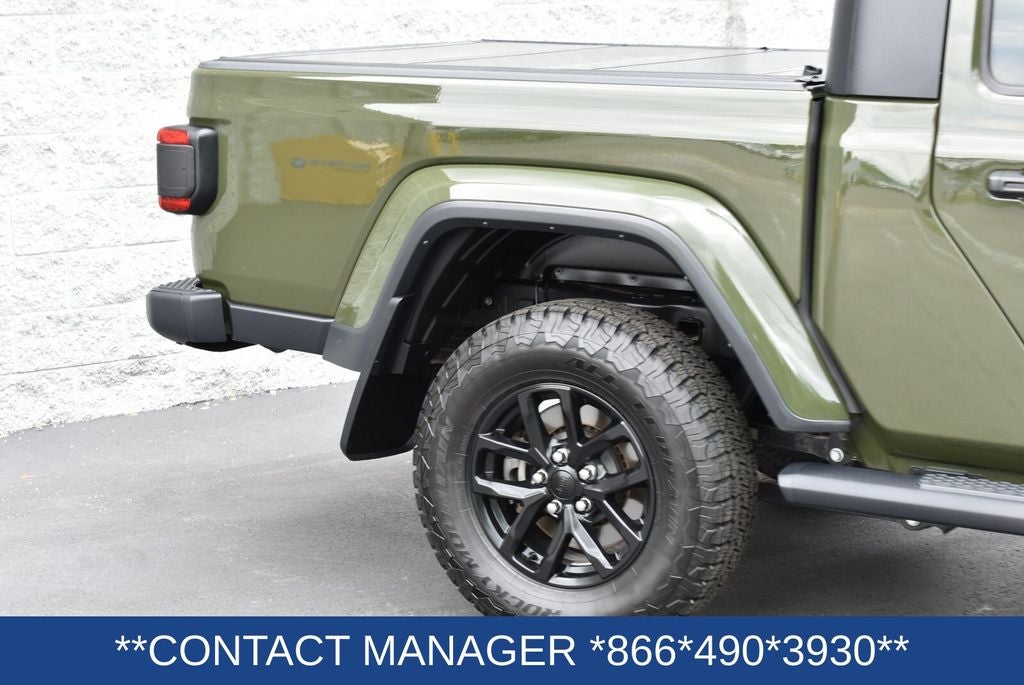 2022 Jeep Gladiator Sport
