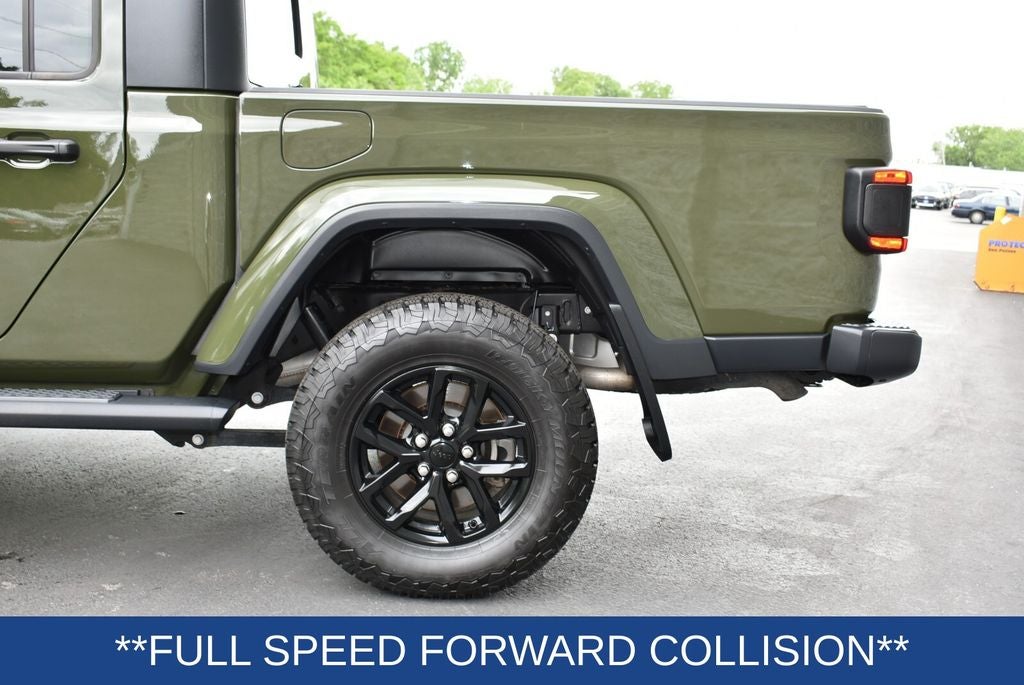 2022 Jeep Gladiator Sport