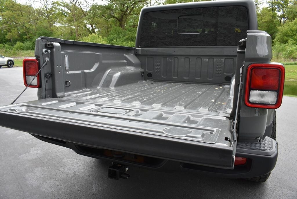 2021 Jeep Gladiator Willys