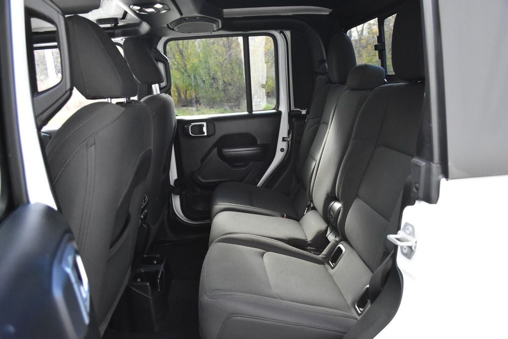 2021 Jeep Gladiator Willys