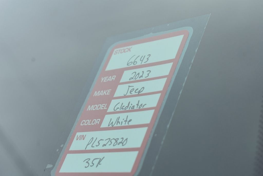 2023 Jeep Gladiator Mojave