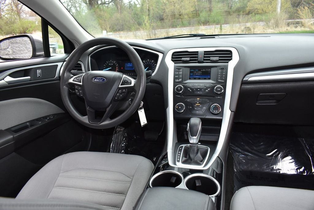 2014 Ford Fusion S