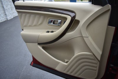 2017 Ford Taurus Limited