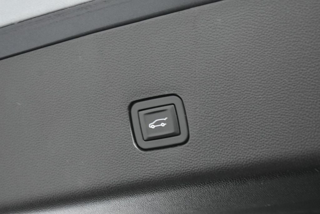 2018 Chevrolet Traverse LT Cloth w/1LT