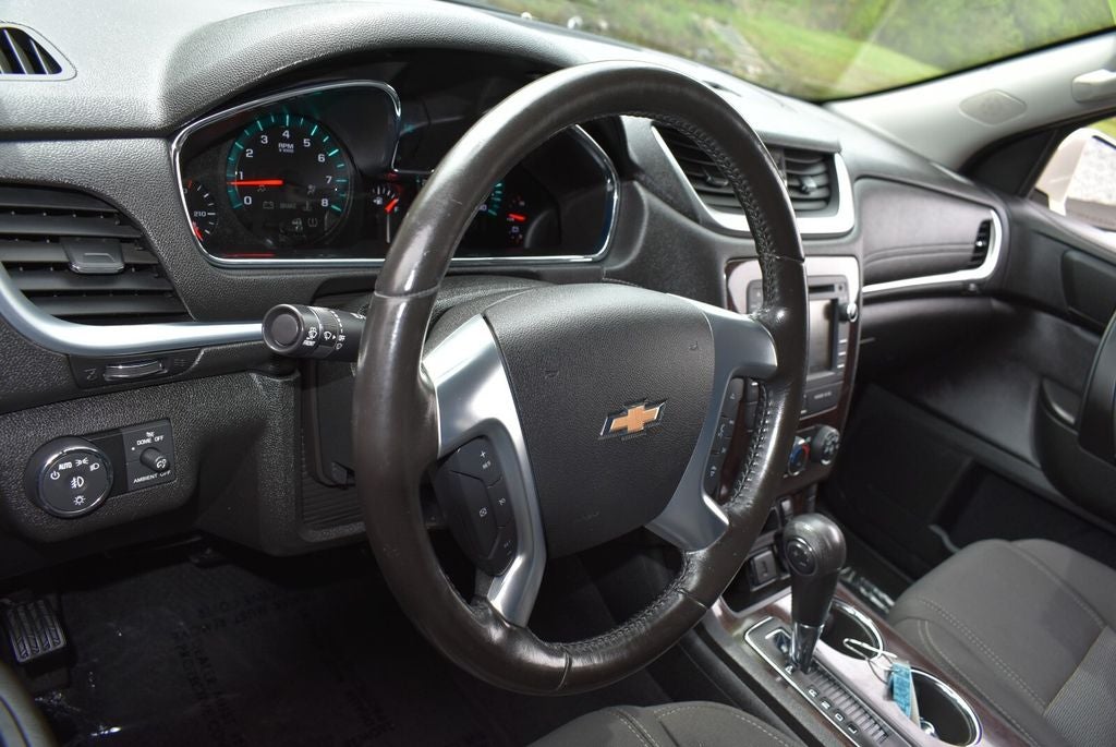 2015 Chevrolet Traverse LT 1LT